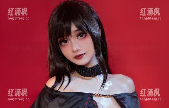 Azami 闲来无聊?赶紧来瞧瞧Azami的黑白照片,不带钱,免费展现美好!
