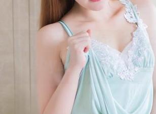 GIRLT果团网 – 福利酝酿：图片中高跟鞋造型的甜Abby露了多少“小心思”？