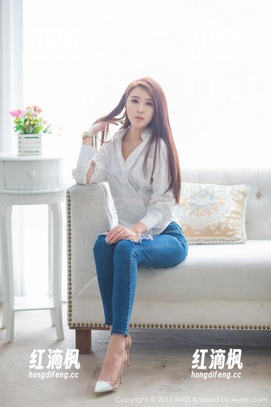 IMiss爱蜜社-逗逗doudou IMiss爱蜜社 - 逗逗doudou的油亮写真集,正当你的审美教育