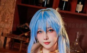 想试试KANEKO咔喵的裸足定制作品？你可能会有点新奇感