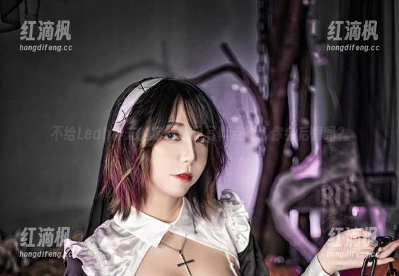 不给Leah梓未的定制美足写真点赞，你会后悔吗？