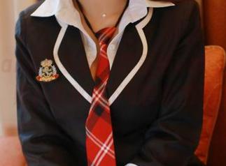 MFStar模范学院 – 李颖煊baby的纯白战衣，照片里那种不可言喻的简单优雅