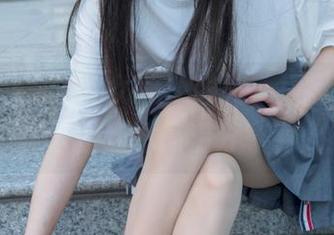 MSLASS梦丝女神 – 咳咳，插播——张馨的JK蓝版本高清分享到此！