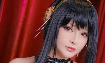 MiMi Chan的写真时刻:内衣和cos,双兼得,妥妥的吸睛之作。