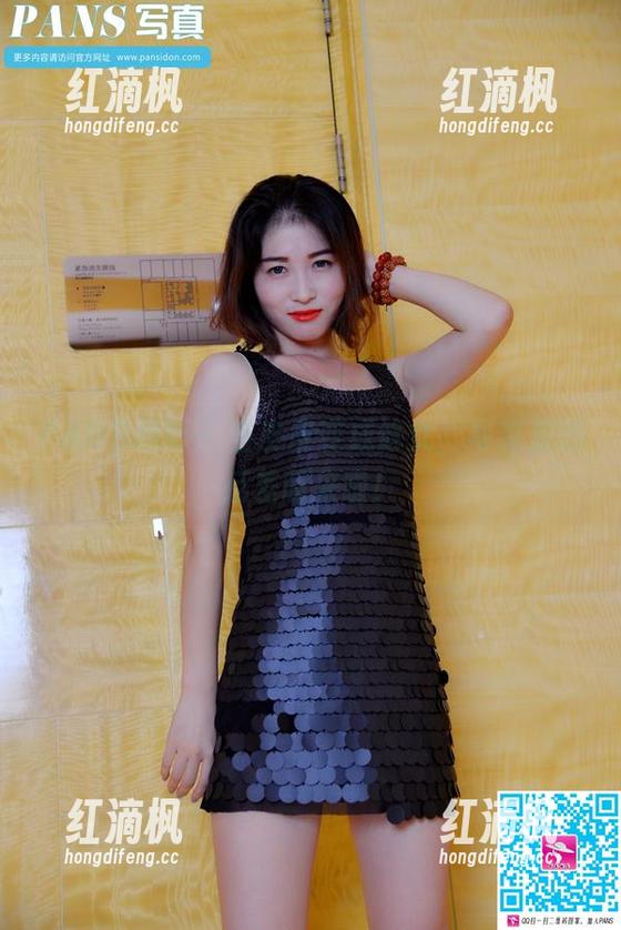 PANS摄影 - 当皮皮变成修女，写真里的反差萌来啦！