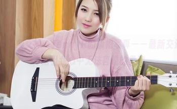 TouTiao头条女神 – JennyR的旗袍写真——最新交通指示牌，指引我心中无法言说的柔软