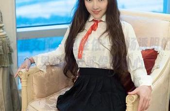 TuiGirl推女郎 – 赵惟依：一场透明的游戏，原图里的细节就像拨动心弦。