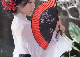 Xiuren秀人网 – 再见了世俗，Egg-尤妮丝Egg天使图包资源上线，你还在等啥？