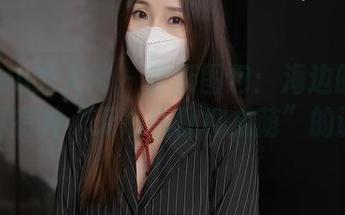 Xiuren秀人网 – 最新图包：海边的周慕汐，真有种“无心插柳柳成荫”的调调。