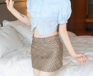Xiuren秀人网 – 看夏甜甜的睡衣作品，图集里的画面，轻松得让人想要自言自语了。