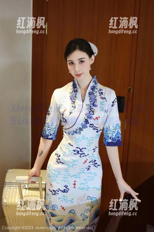 Xiuren秀人网 - 这福利很需要下载，糖豆sisi的旗袍作品墙，图库果然不一般。
