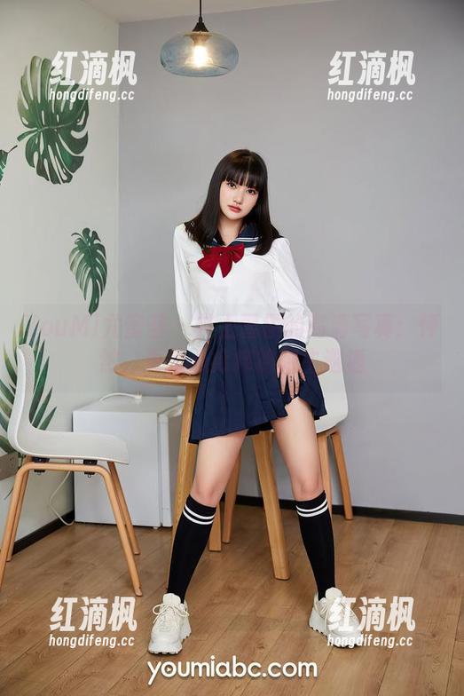 YouMi尤蜜荟 - 井上雪樱的高清写真：怦然，更是心痒痒的陌生邂逅