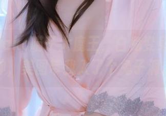 这位nyako喵子大魔王，白兔变身私拍女神，美图带我入了个兔子洞。