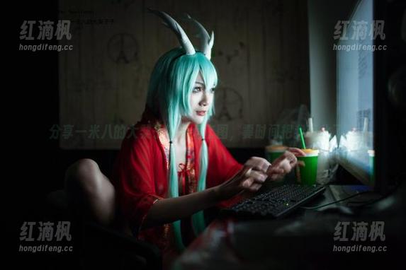 分享一米八的大梨子的可爱套图，霎时间把我萌化了！