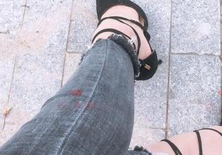 微密圈 – 学校的日常，校服的气息，丝月神带来的免费写真，总是怀念呀。