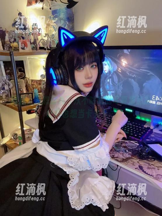 糟糕，没想到九言从不咕咕的写真居然能让我也想当卡夫卡…