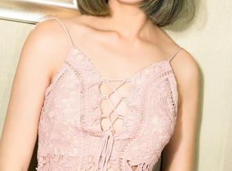 克拉女神 – 妮子的私拍，每张都象是女神下凡
