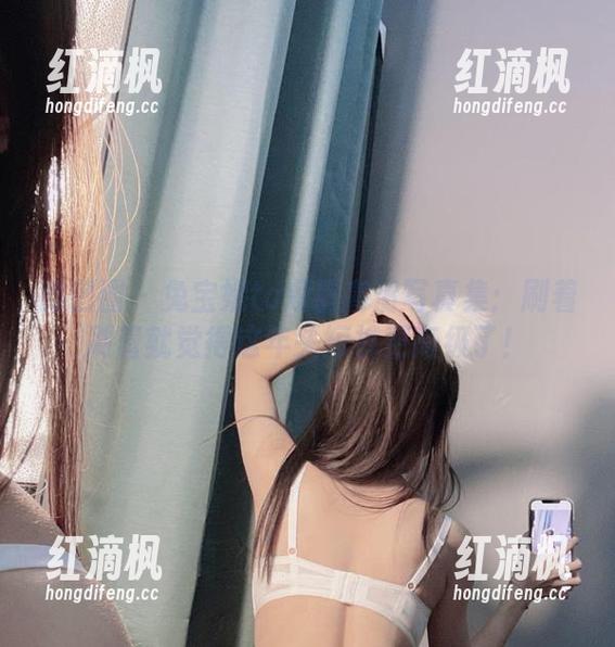 微密圈 - 兔宝妮to短裤高清写真集：刷着刷着就觉得这年头短裤更高级了！