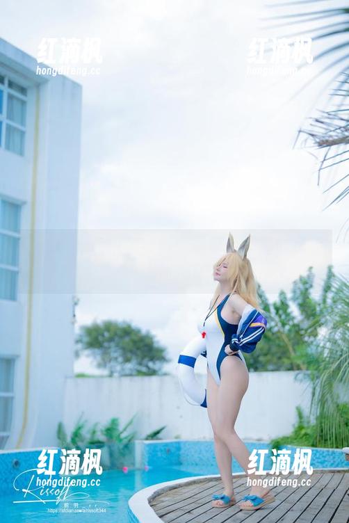 前羽_rr秀出牛仔裤：写真合集里的风格大碰撞！