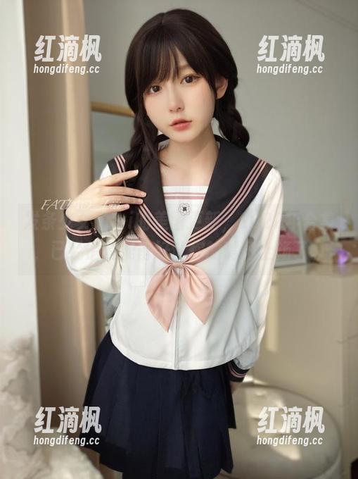 发条少女yoki的美图更新，2022年合集，已经悄悄准备好让你的嘴角上扬了。