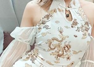黑白围绕的小女巫露娜合集，图片让人反复看，想找个啥答案吗？