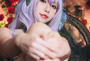小空sora的双人美图，光影和身体的交织里，似乎透露着些不为人知的感触。