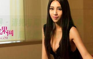 尤果网 – 清纯与淘气的私拍合集，心中小鹿乱撞的于梓馨！