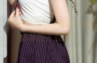 尤果网 – 李思宁的礼服写真：原图里藏着怎样的小心思？