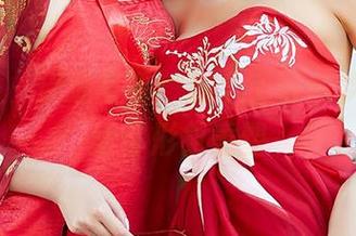 尤蜜荟 – 精选写真：那个上司M梦baby给你形象重塑