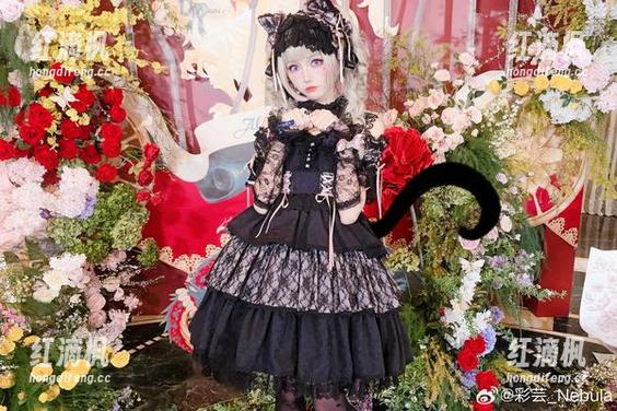 你见过从丝袜里透出来的美图吗？彩芸_Nebula直接帮你精选！