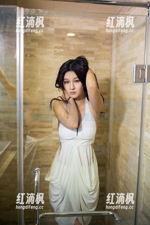 推女郎 - 王依萌的浴室人生，高清随手下载，放轻松，人生就像浴缸任你泡！