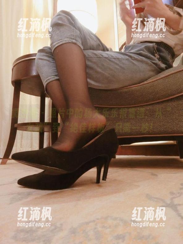 微密圈 - 照片中的杨大乐乐很靠谱：从“女孩”到“绝佳样板”只需一秒！