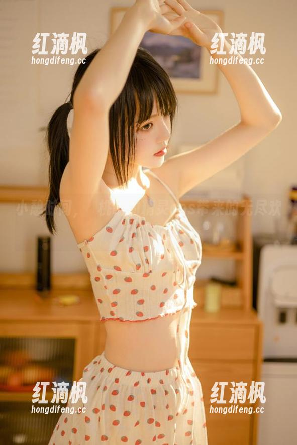 桜桃喵 小憩时间,桜桃喵的精灵cos带来的无尽欢乐分享!