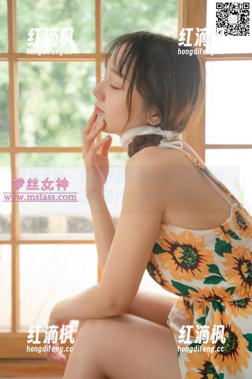 梦丝女神 - 灵唯穿的校服是怎样的纯白：别放过这些图片，快点下载吧！