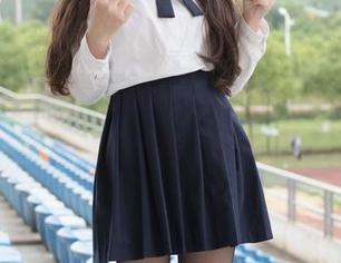森萝财团 – 最新写真，高能注意！乃晴驾到，黑丝绫同降临！