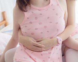 免费送你森萝财团的白丝水手服——不是来捡便宜的，是来瞧热闹的！
