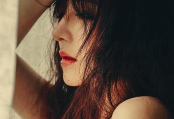 常系列更新，樱晚gigi的“梦回初夏”要是不让你好奇，那就太没诚意了！