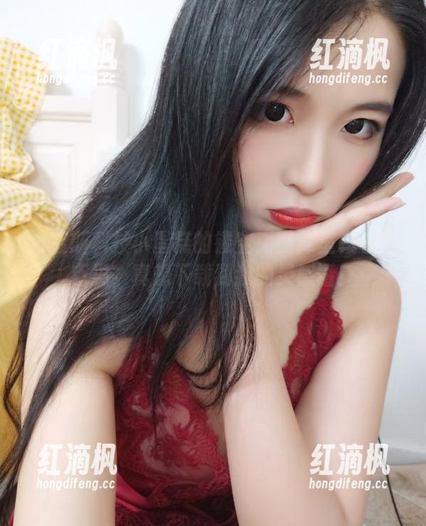 海克斯科技小蛋糕的镂空：图库里藏着的巧思，真想下载到我的灵感罐！
