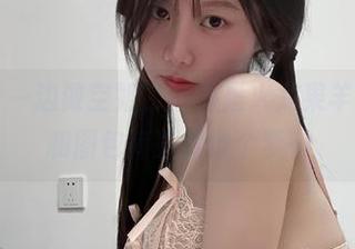 微密圈 – 一边做空姐，一边是火龙果羊！这美图和图包简直就像个梦…