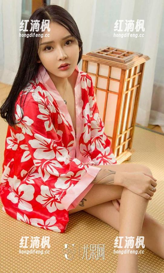 爱尤物 - 吴美溪，私拍+女友=让人无法专心的结果