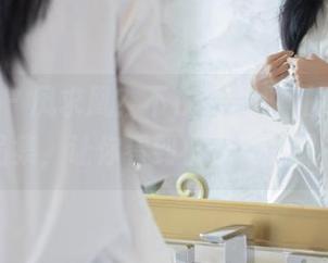 爱蜜社 – 凤求凰？不，是梦心玥的最新旗袍作品集，让你看到小龙女的另一面！
