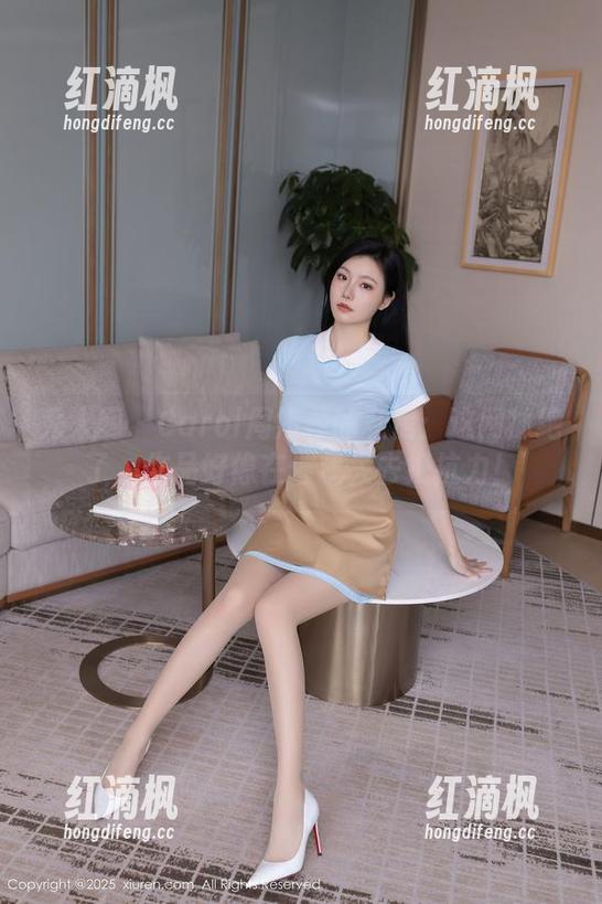 秀人网 - Carol周妍希的私房：这网袜绝了，作品好像在催我失去抵抗力！