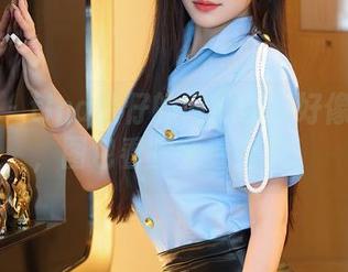 秀人网 – tina甜仔的网袜福利好像太撩了，图包看完会羞红脸！