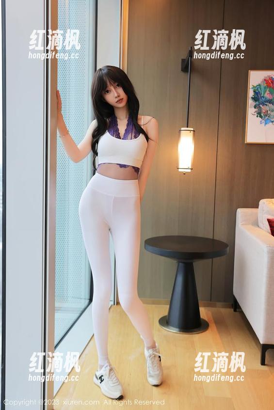 秀人网 - 是谁说礼服一定要正经？凯竹BuiBui的图包让你重新定义“优雅”！