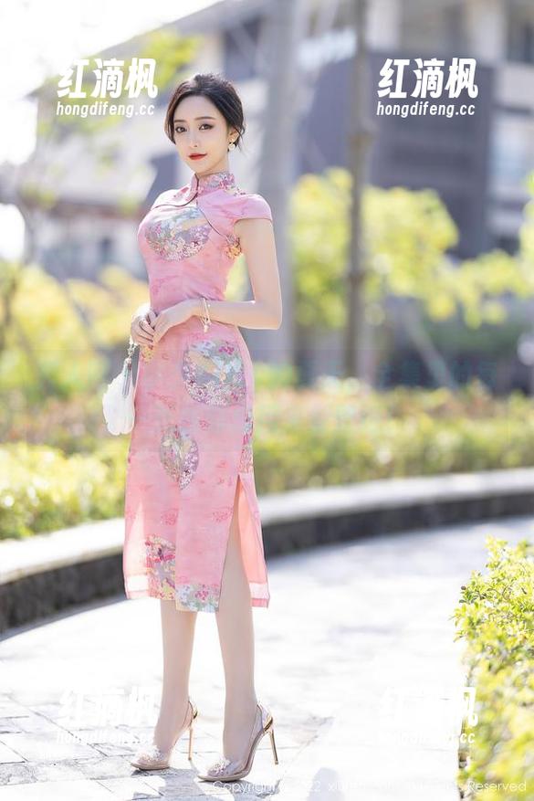 秀人网 - 小夕Kitty的夏天，全集里的每一张我都想用来做壁纸！