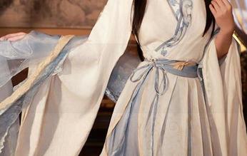 秀人网 – 星星baby的护士角色扮演：希望也能入院！