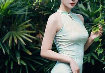 秀人网 – 甜妮的新出路：当死库水遇上写真风暴，没准会闪瞎你的眼！