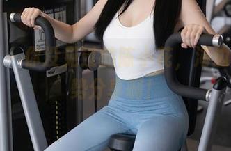 秀人网 – 你没见过的陈小花，海边写真强势分享啊！