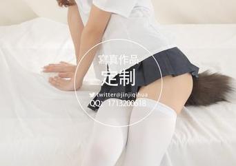 紧急企划 – 见希w的女友在私房美图中的每一个动作，都是对我心灵深处的撩拨。