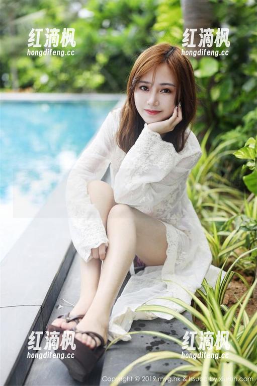 美媛馆 - 要不要这么直白，潘娇娇的长腿资源原图一路冲上热搜